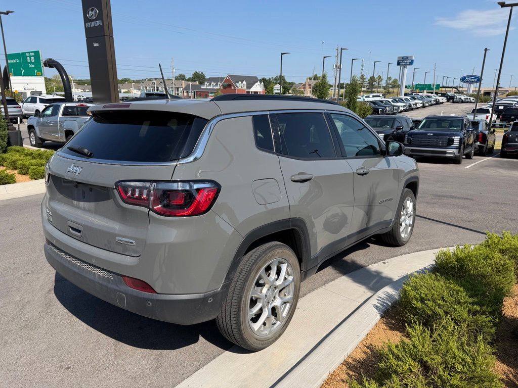 2023 JEEP Compass