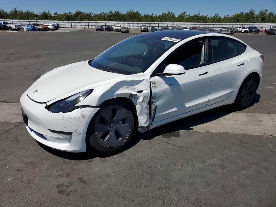 2022 TESLA Model 3