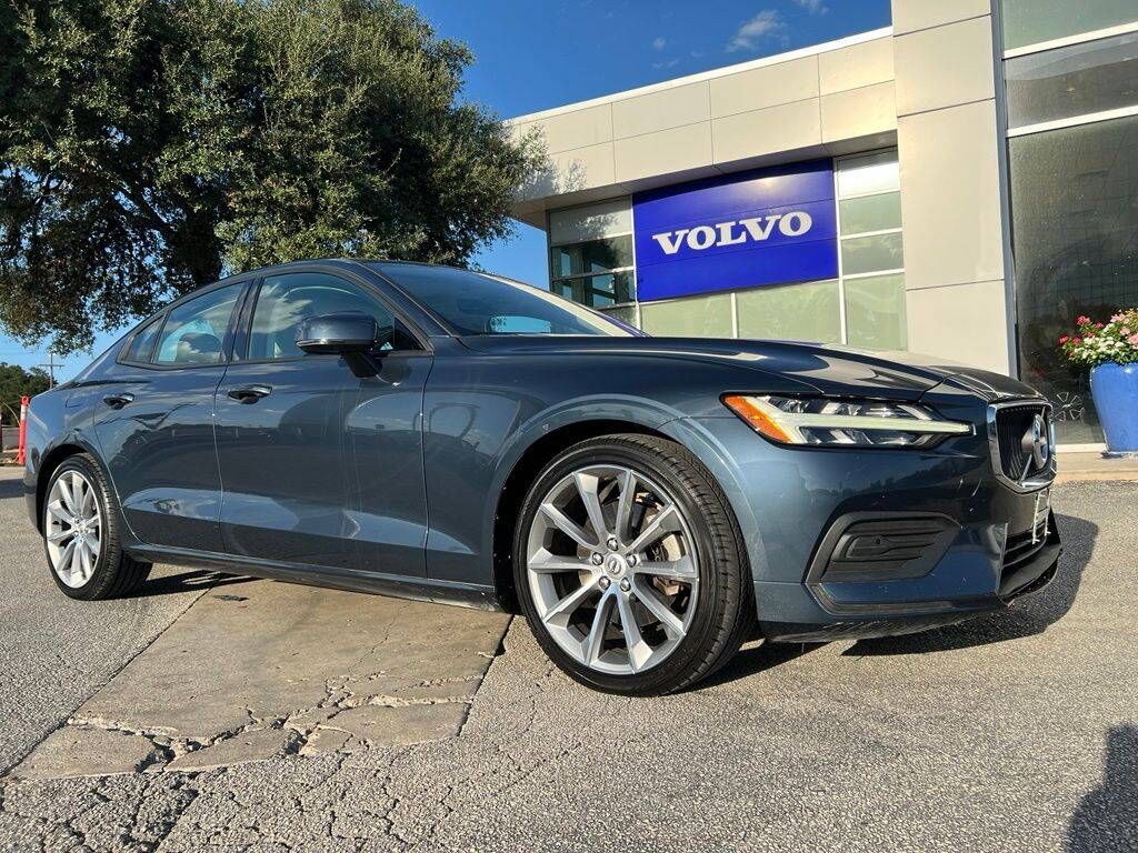 2019 VOLVO S60