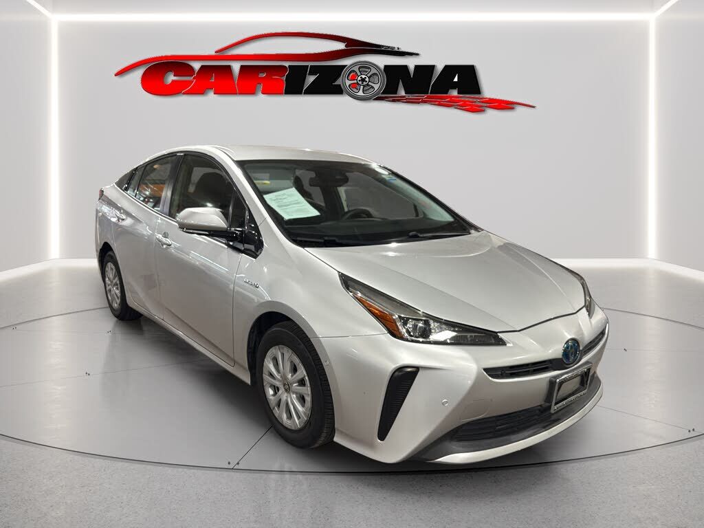 2019 TOYOTA PRIUS