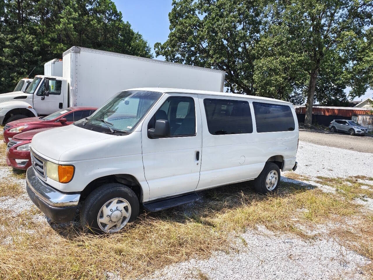 2004 FORD E-350