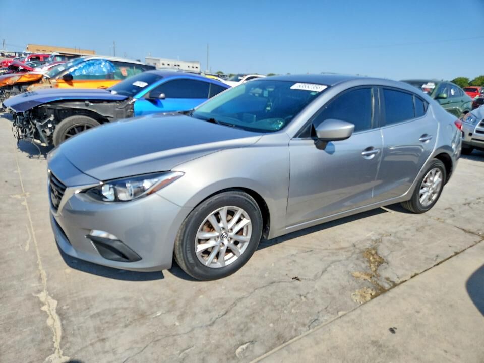 2016 MAZDA Mazda3