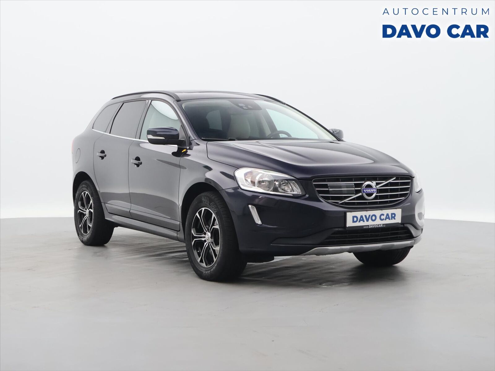 2017 VOLVO XC60