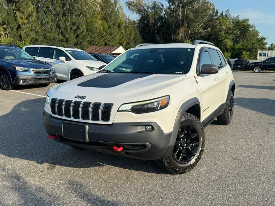 2019 JEEP Cherokee