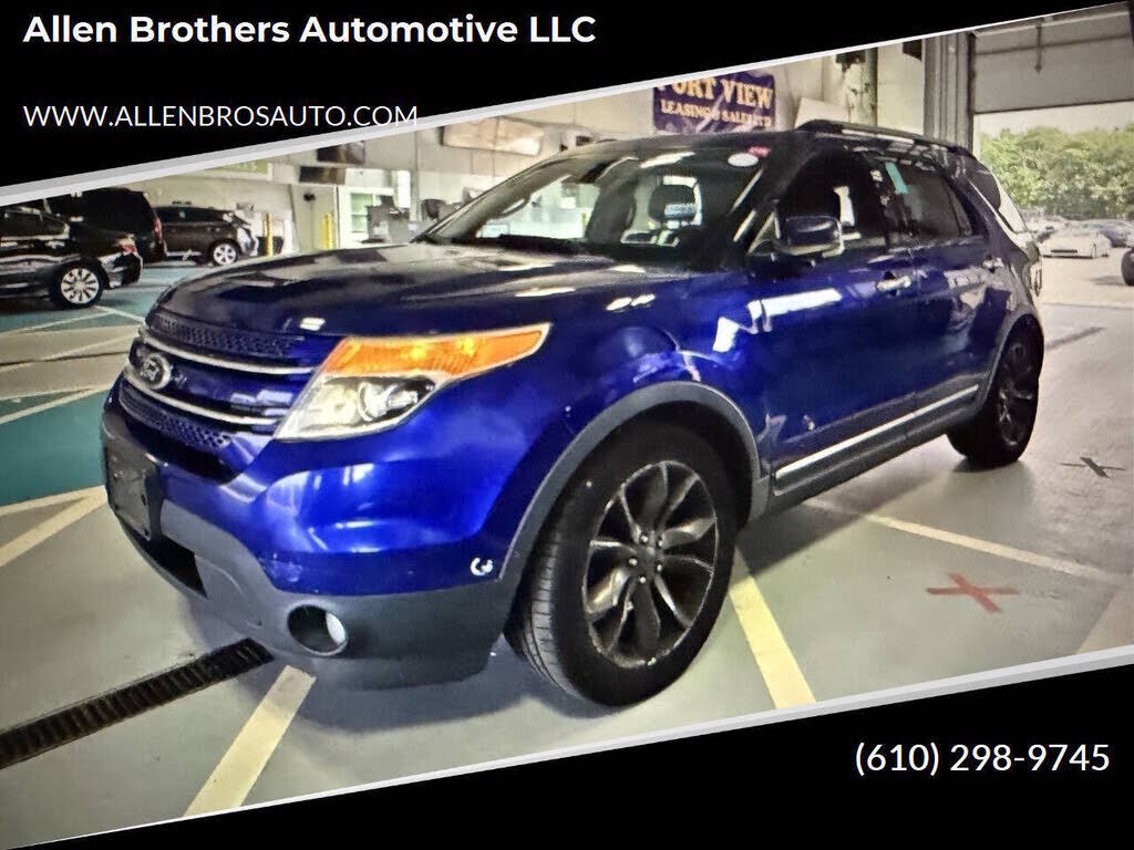 2013 FORD Explorer
