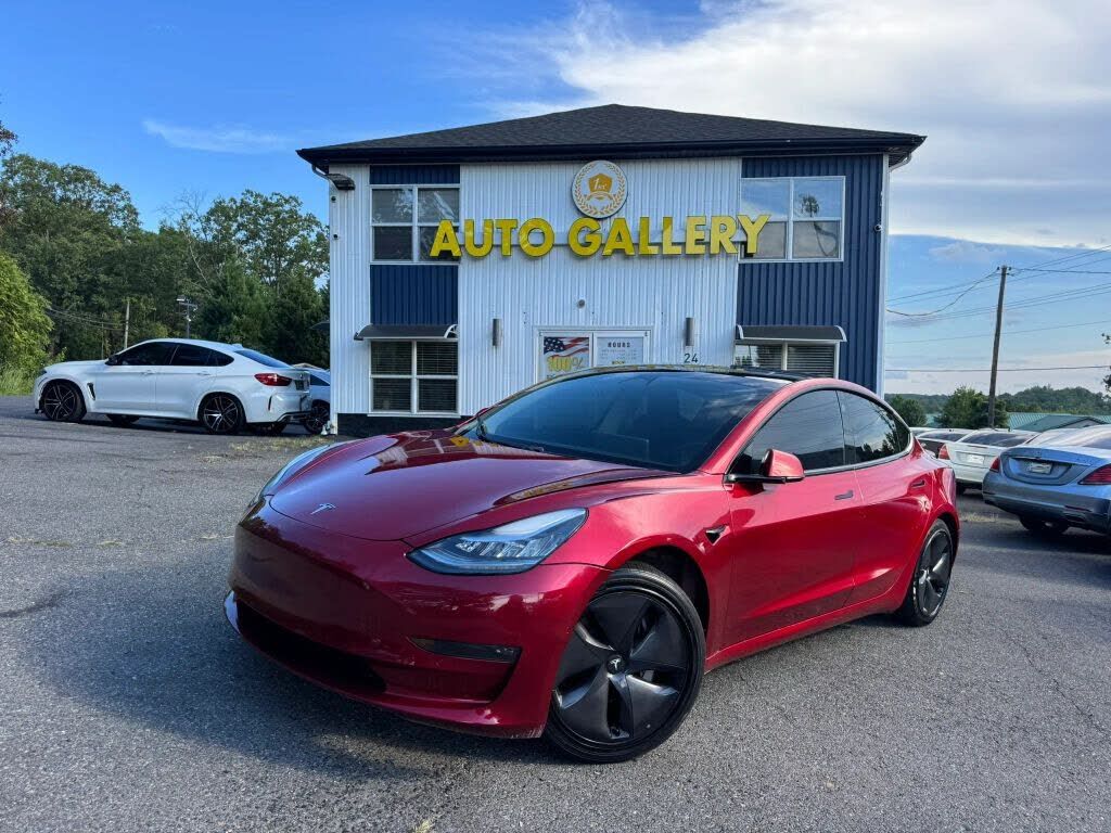 2020 TESLA Model 3