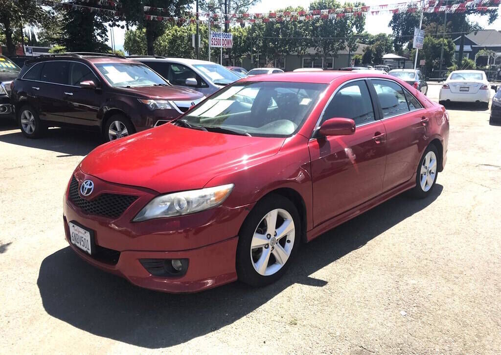 2010 TOYOTA Camry
