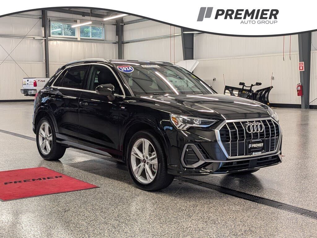 2024 AUDI Q3