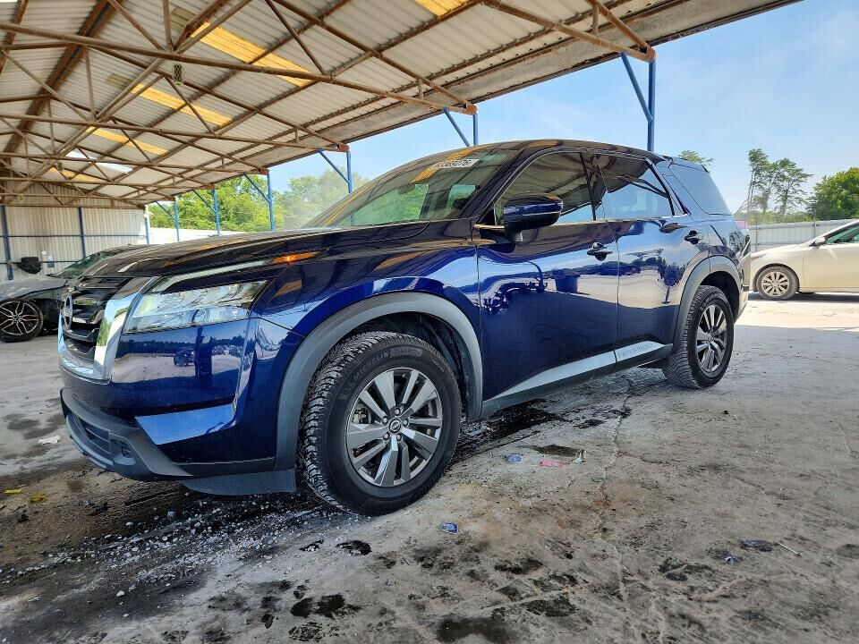 2022 NISSAN Pathfinder