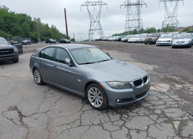 2011 BMW 3 Series