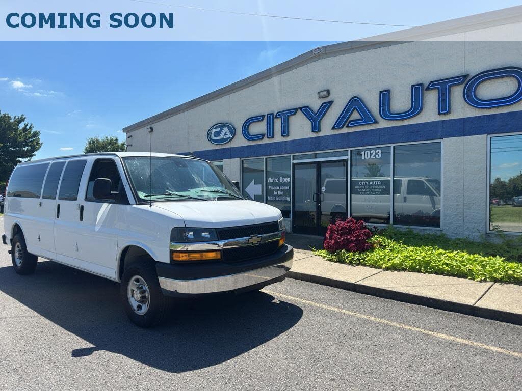 2020 CHEVROLET Express