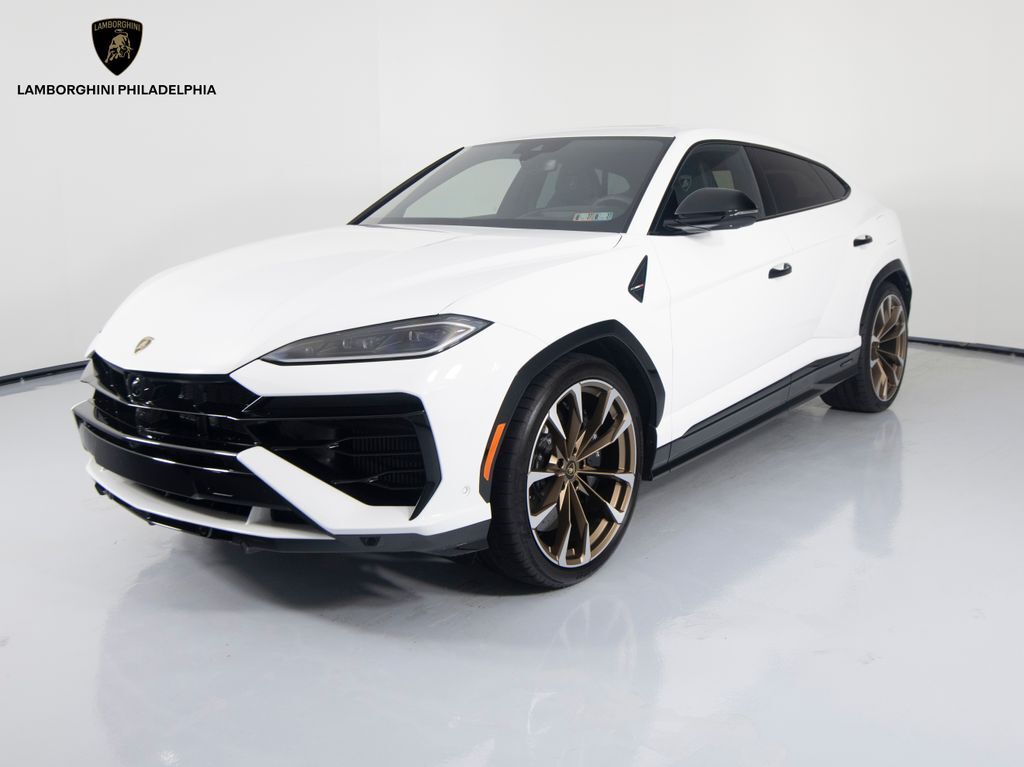 2026 LAMBORGHINI URUS
