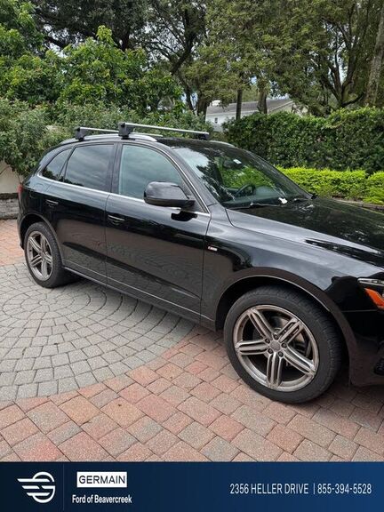 2010 AUDI Q5
