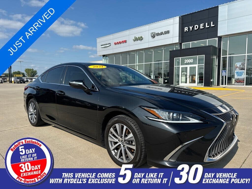 2021 LEXUS ES