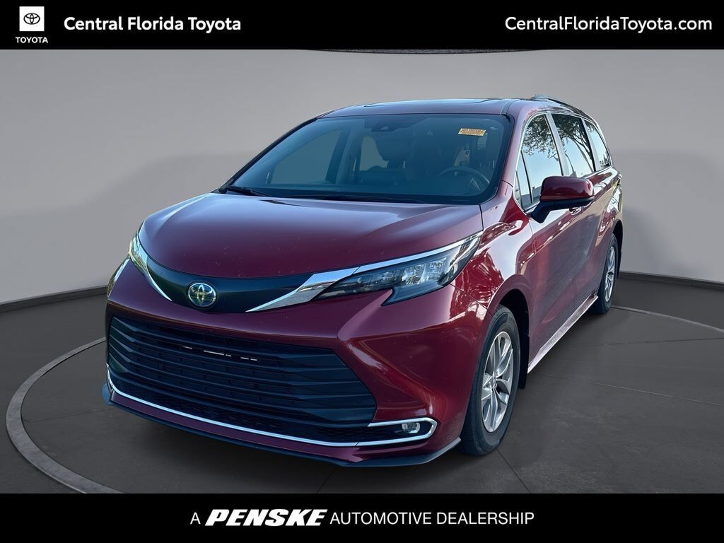 2024 TOYOTA Sienna