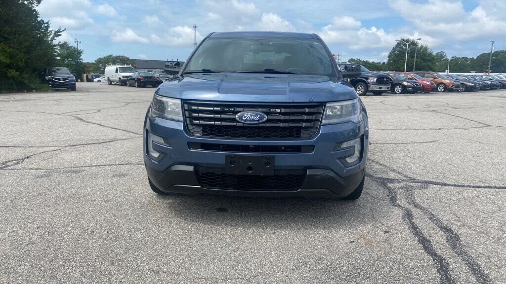 2018 FORD Explorer
