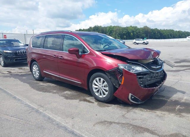 2020 CHRYSLER Pacifica