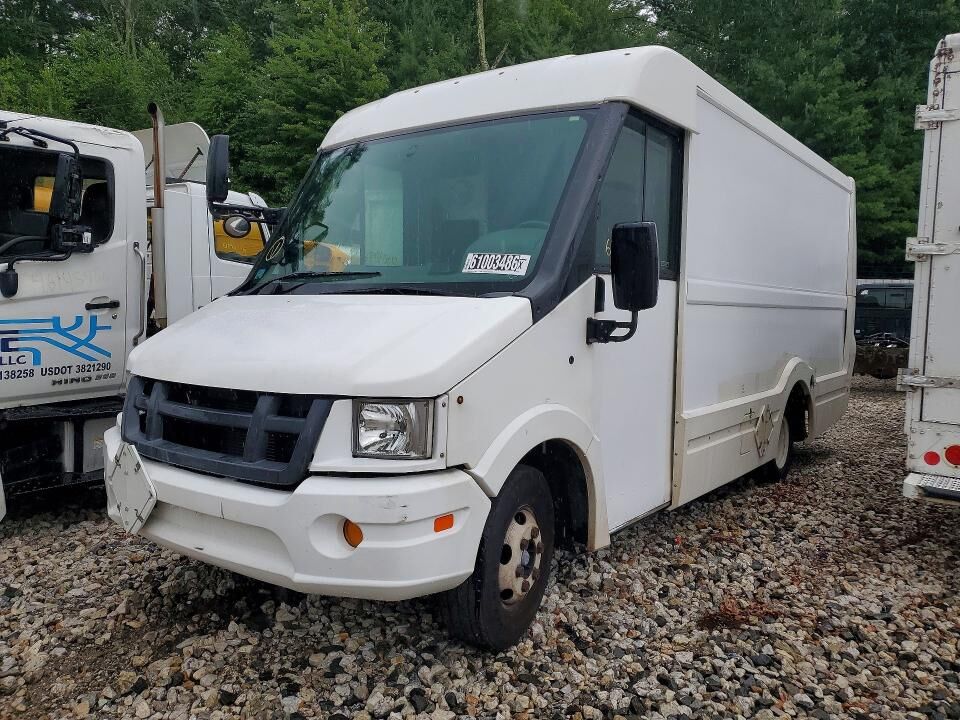 2013 ISUZU NPR/NPR-HD
