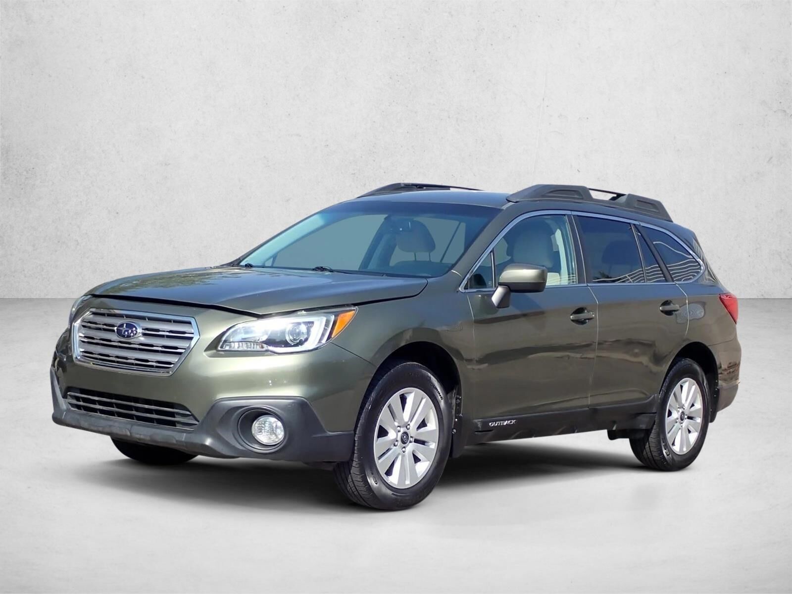 2015 SUBARU Outback