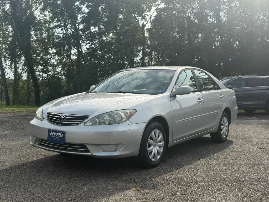 2005 TOYOTA Camry