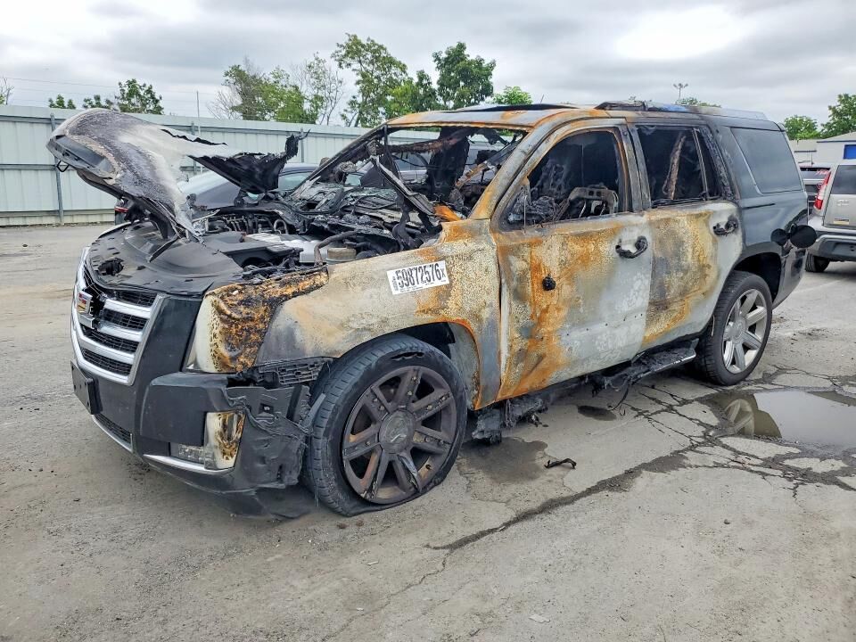 2020 CADILLAC Escalade