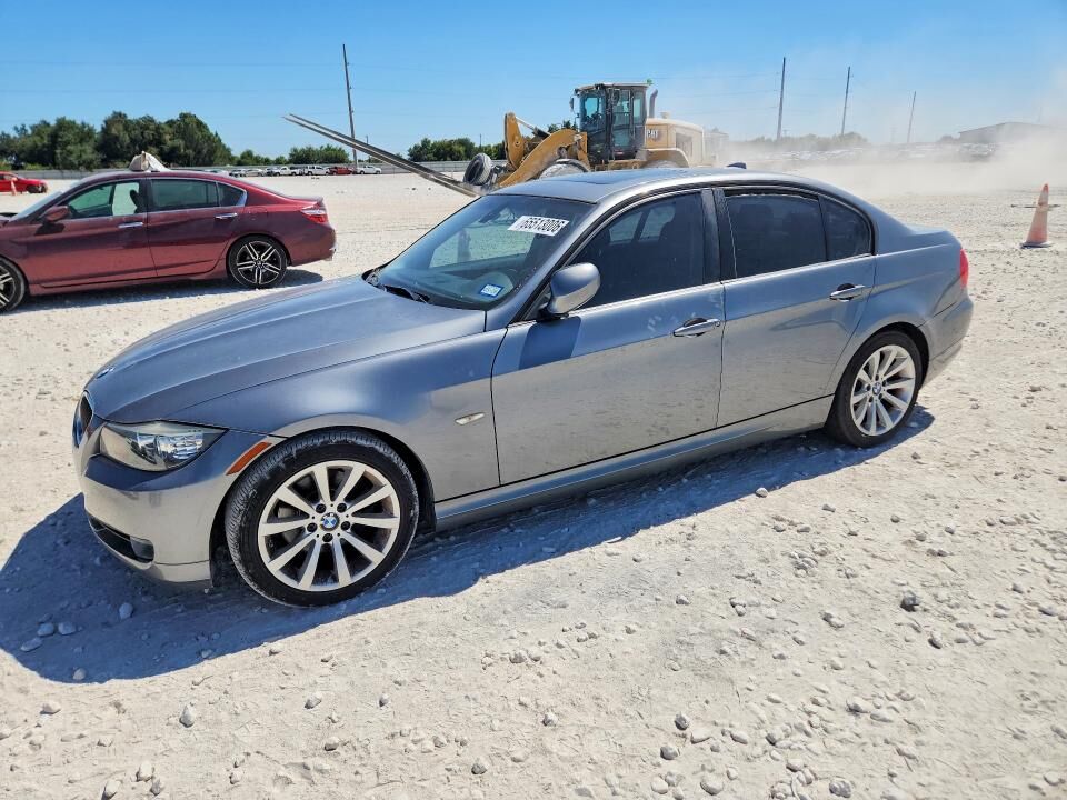 2011 BMW 3 Series