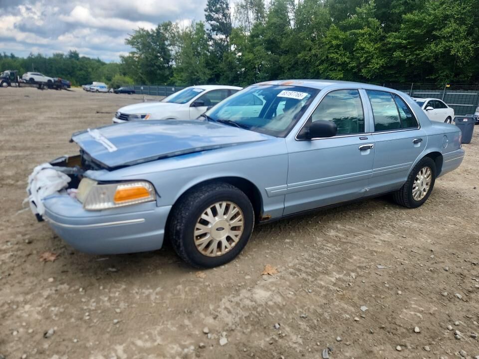 2004 FORD Crown Victoria