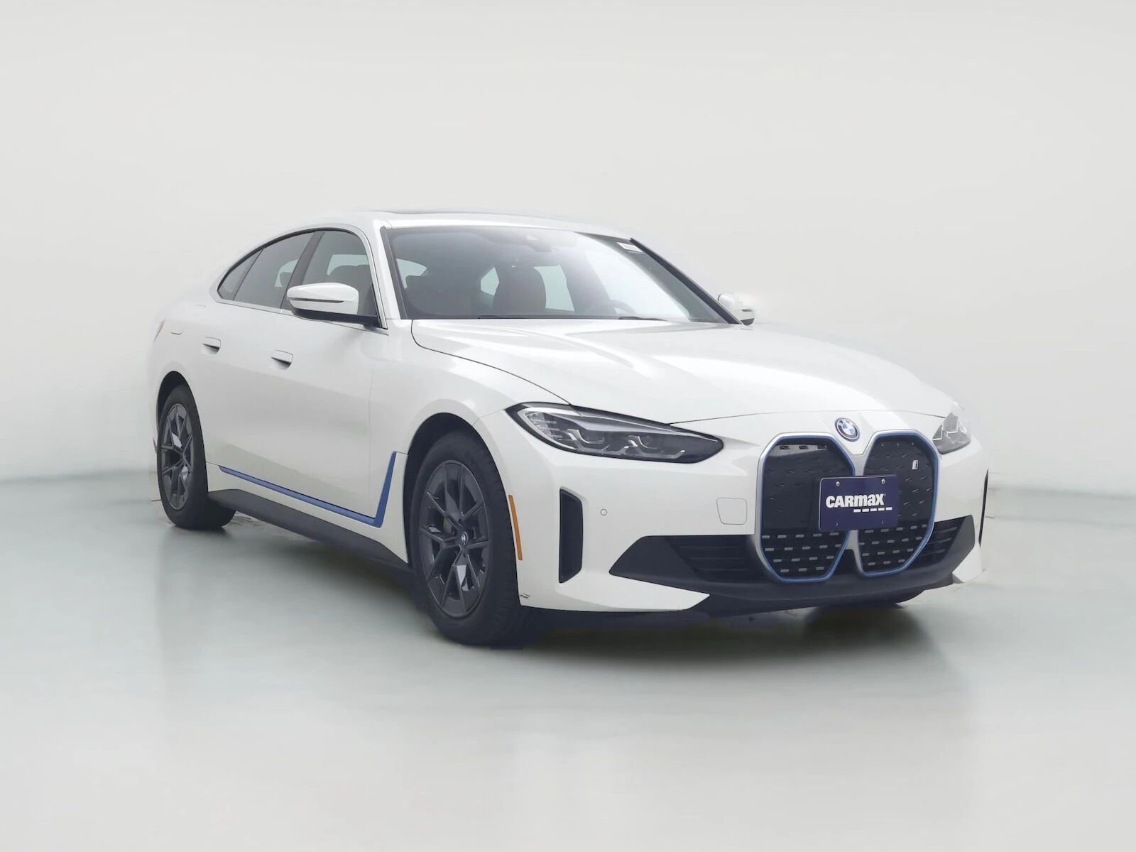 2023 BMW i4