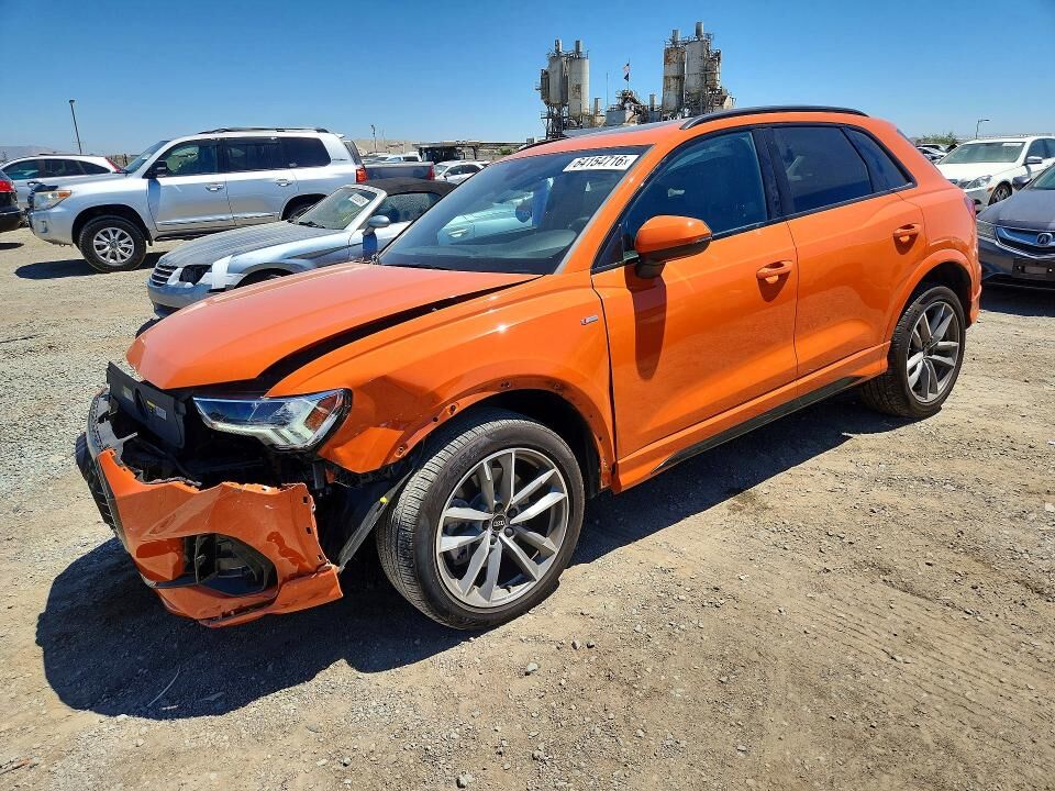 2025 AUDI Q3