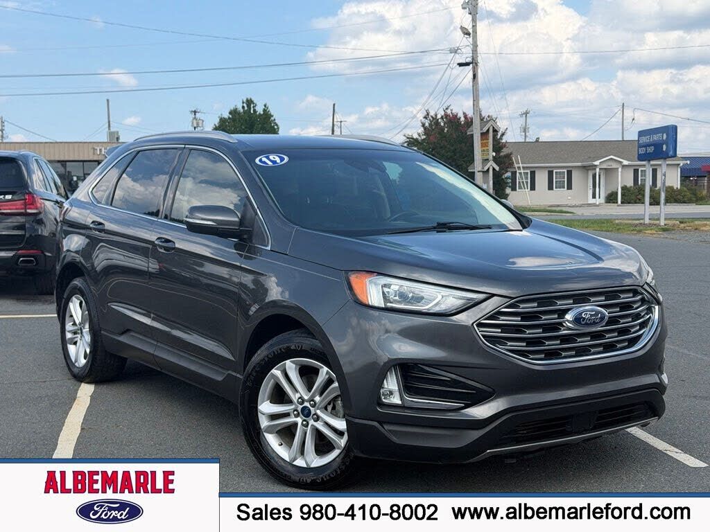 2019 FORD Edge