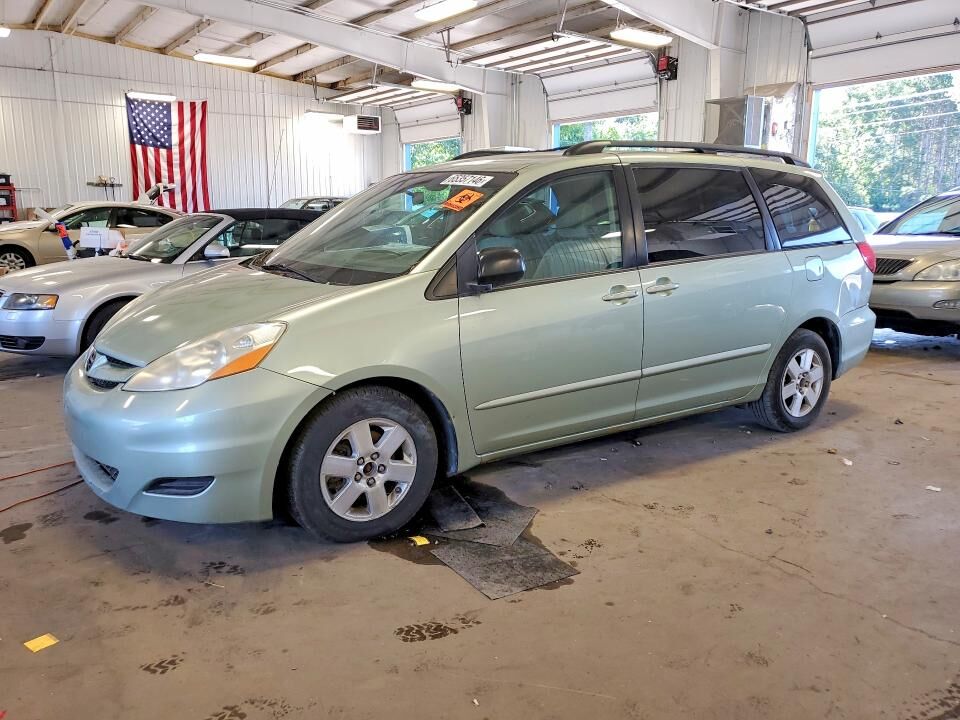 2007 TOYOTA Sienna