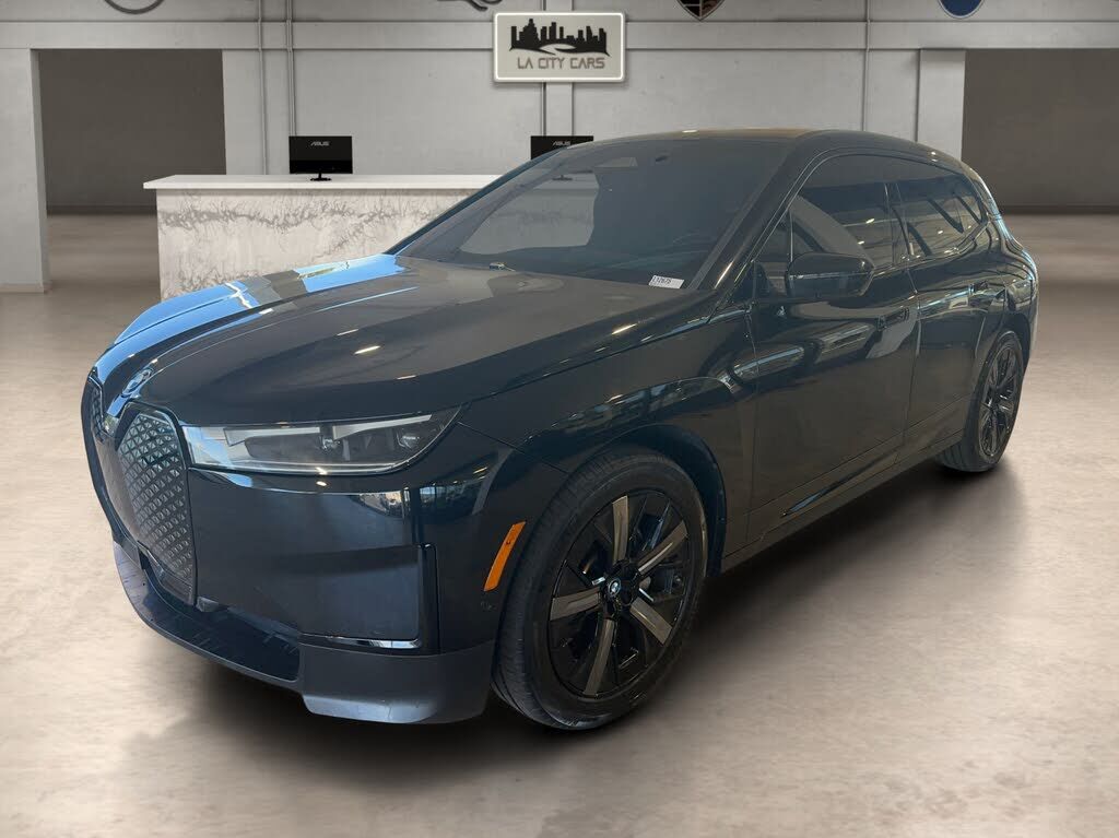 2025 BMW ix