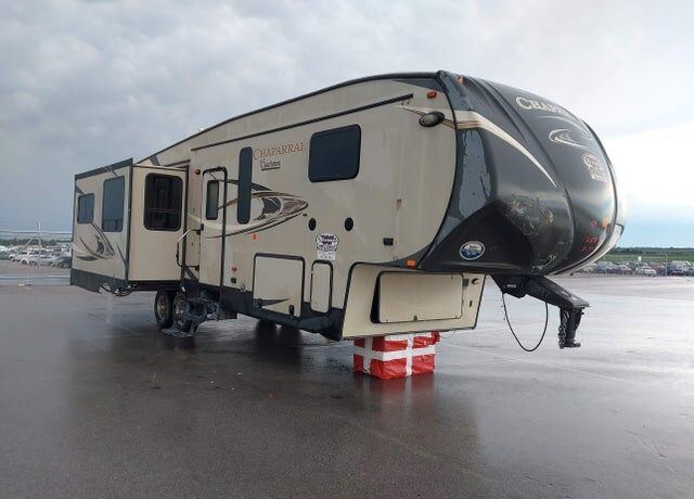 2015 FOREST RIVER Chaparral