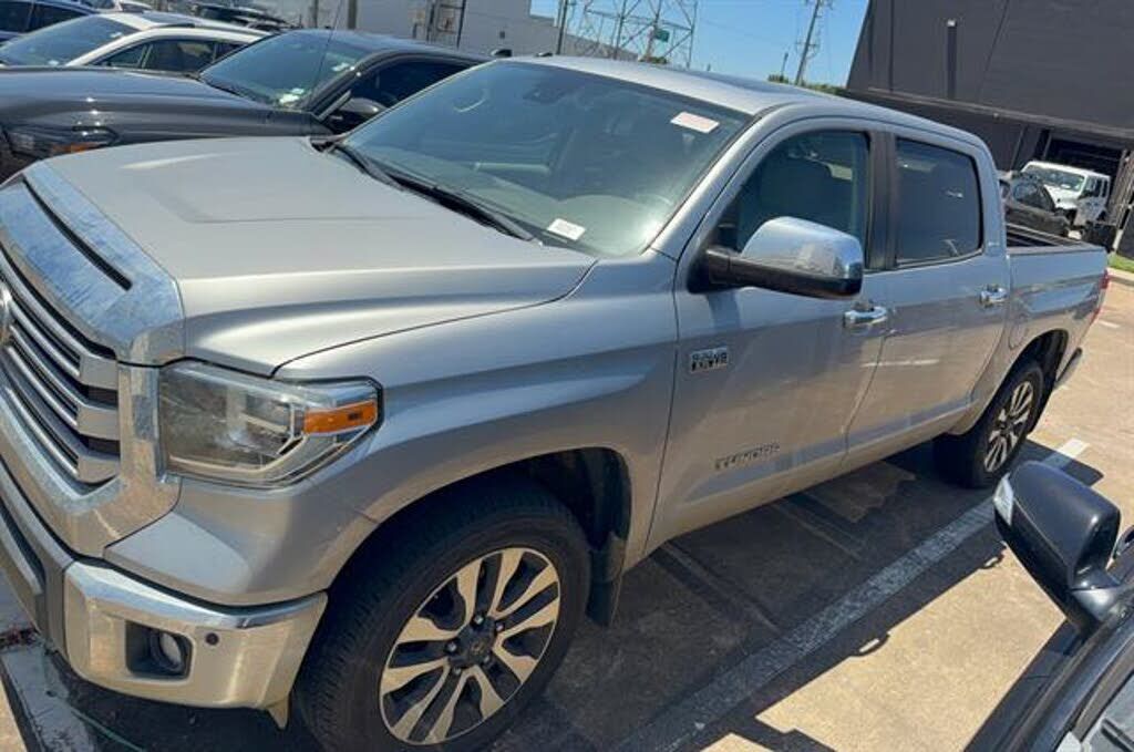 2019 TOYOTA Tundra