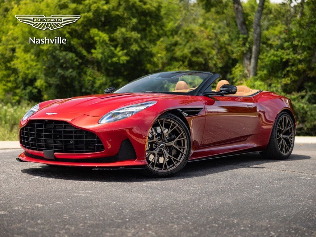 2025 ASTON MARTIN DB12