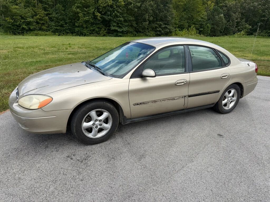 2001 FORD Taurus