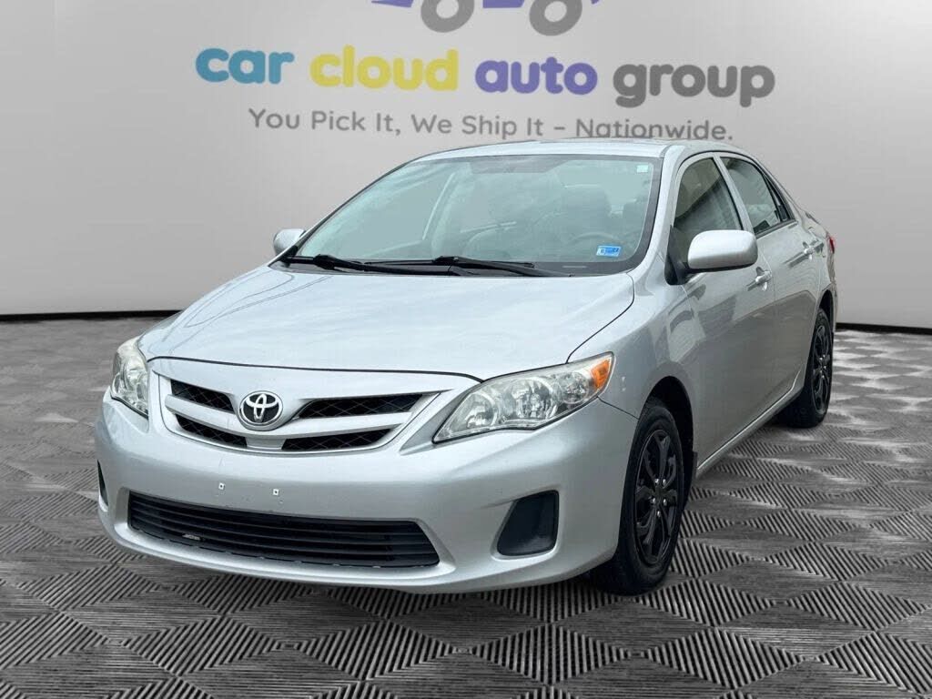 2013 TOYOTA Corolla
