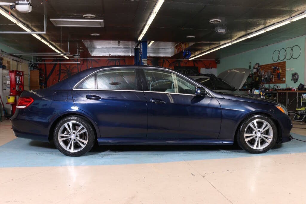 2016 MERCEDES-BENZ E-Class