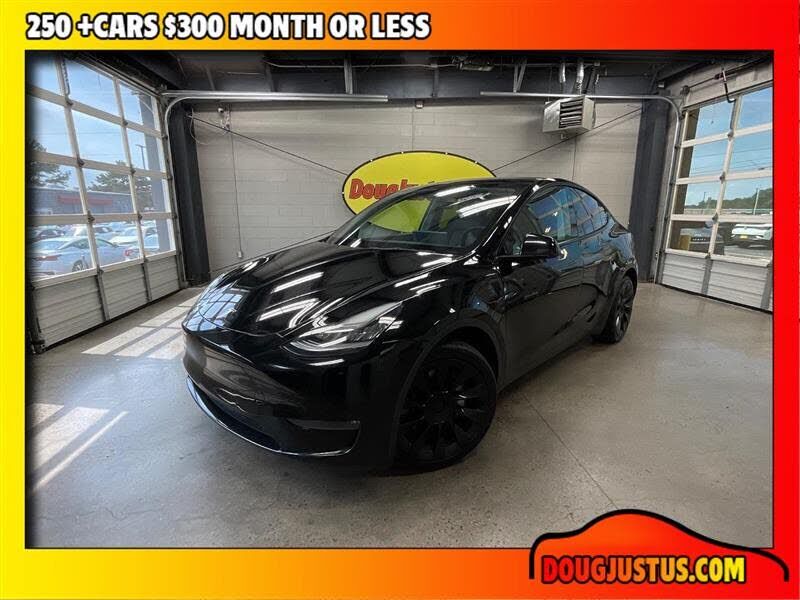 2022 TESLA Model Y