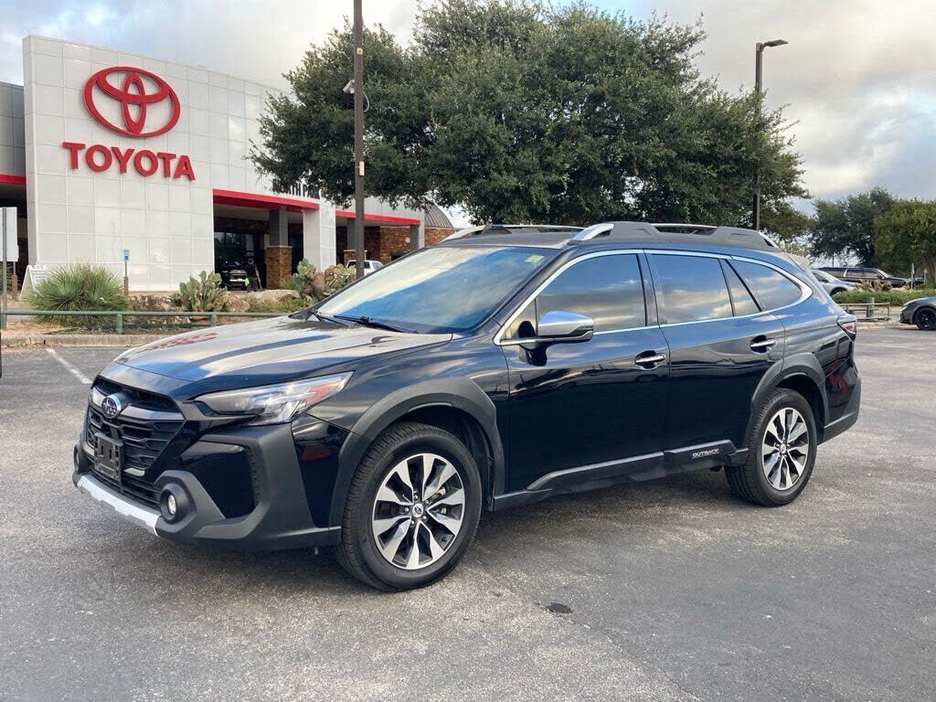 2023 SUBARU Outback