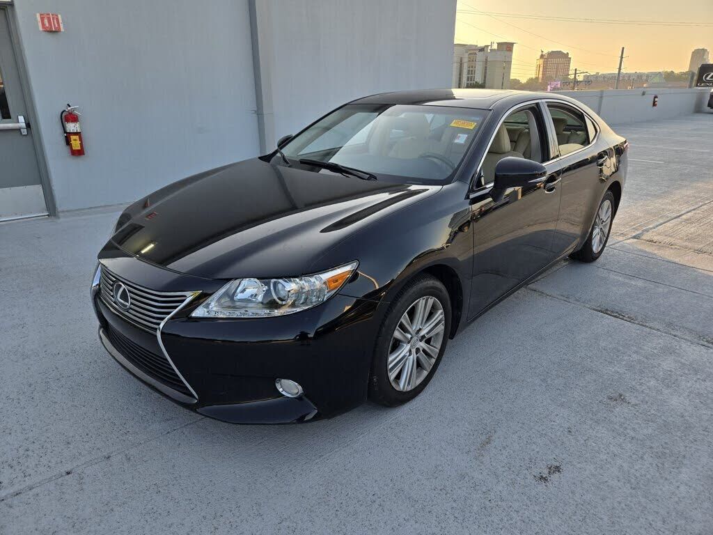 2014 LEXUS ES