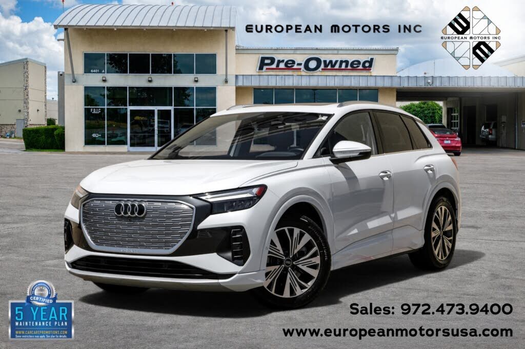 2023 AUDI Q4