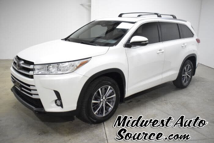 2017 TOYOTA Highlander
