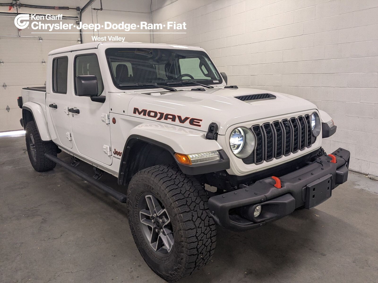 2025 JEEP Gladiator