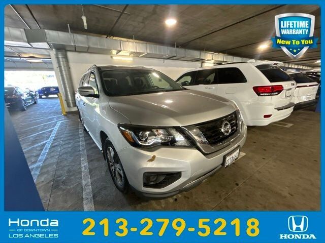 2020 NISSAN Pathfinder