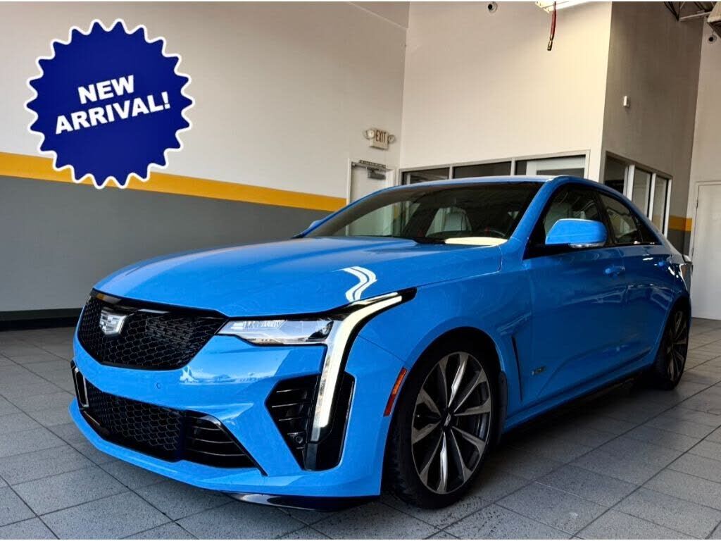 2022 CADILLAC CT4