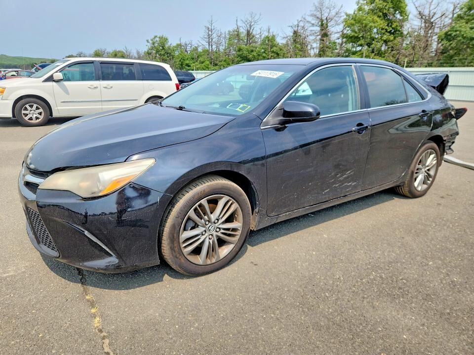 2015 TOYOTA Camry