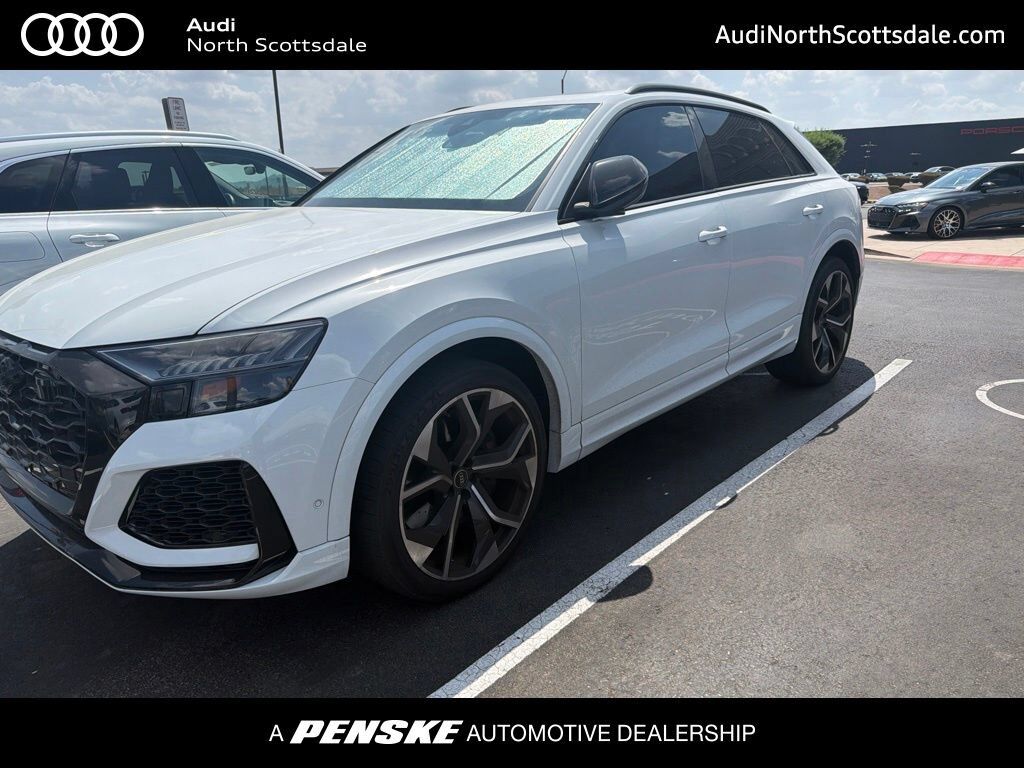 2024 AUDI RS Q8