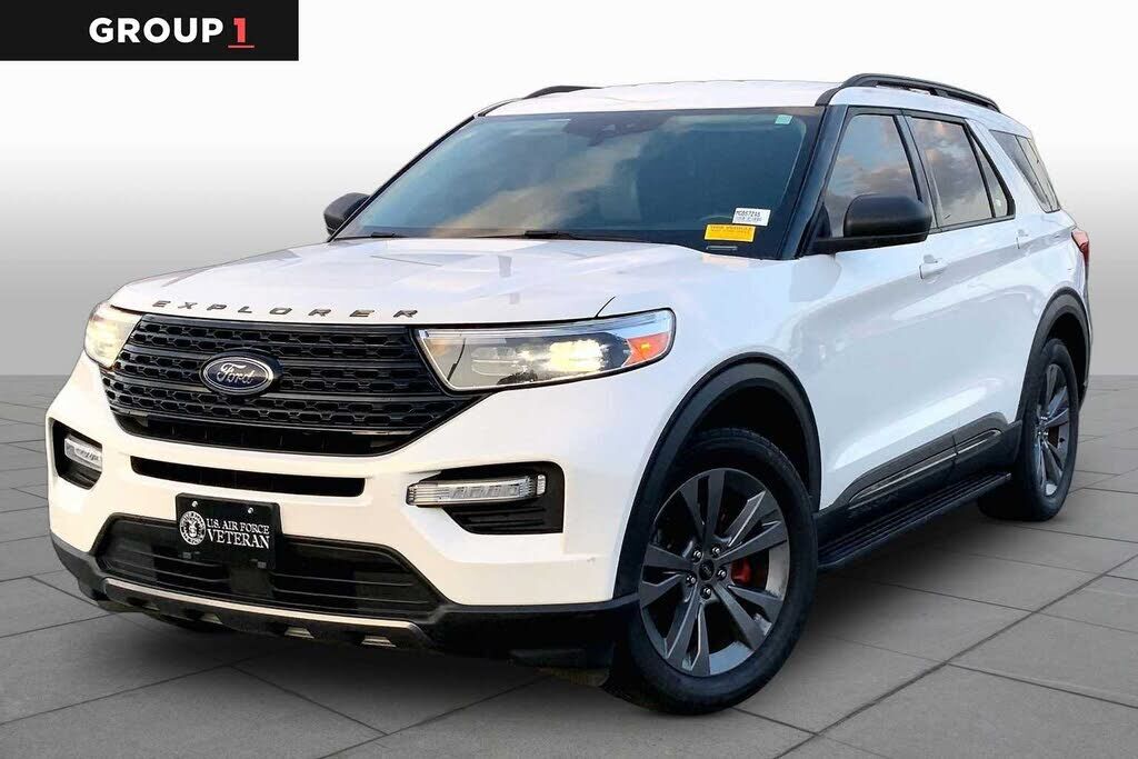 2021 FORD Explorer