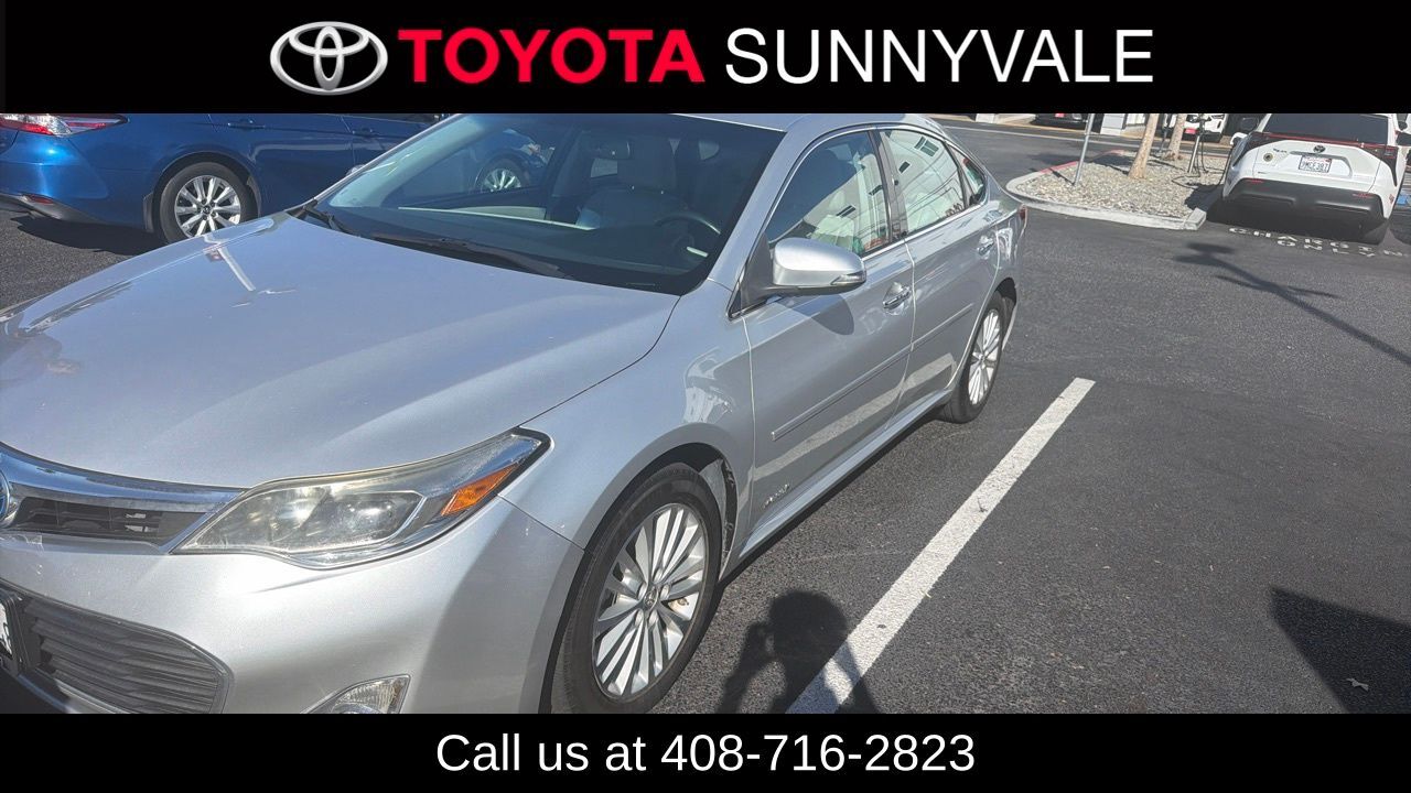 2014 TOYOTA Avalon